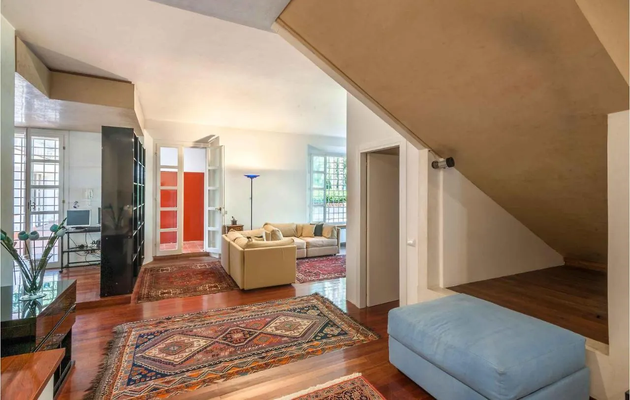 6 Bedroom Cozy Home In Ρίμινι Ιταλία