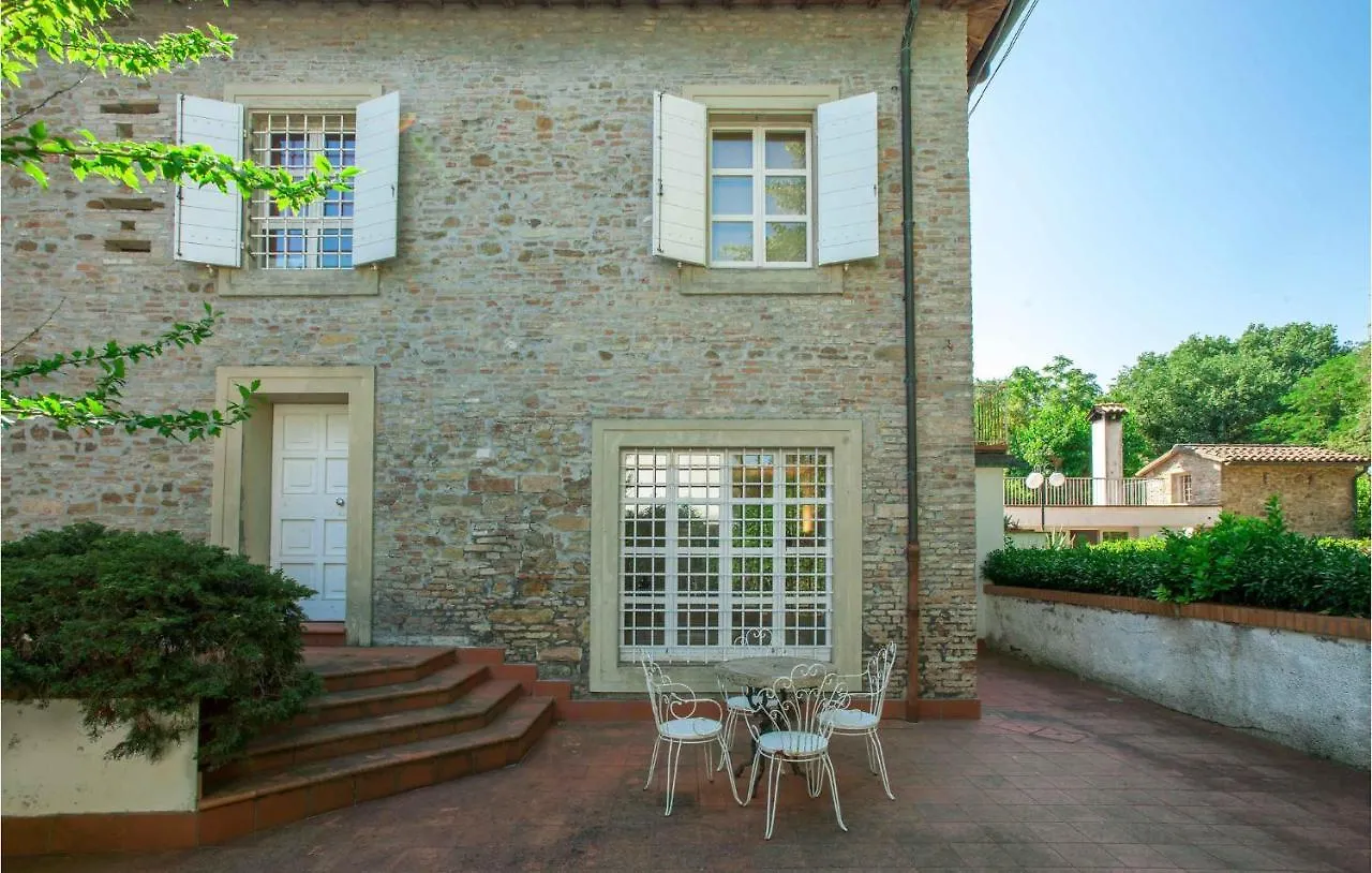 6 Bedroom Cozy Home In リミニ 0*,