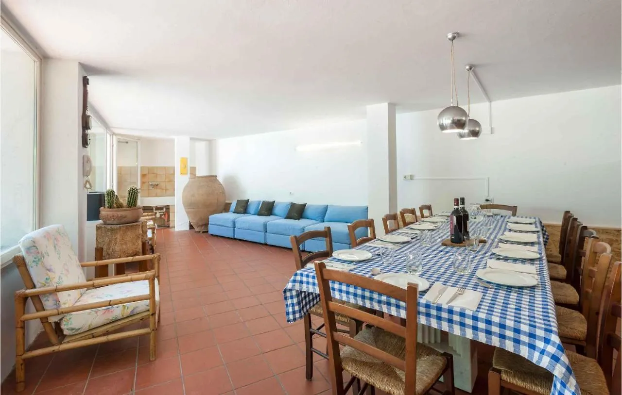 6 Bedroom Cozy Home In Rimini